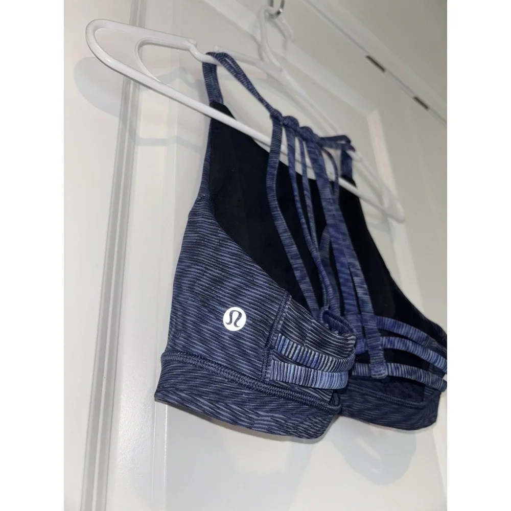 Lululemon Women Size 6 Small Sports‎ Bra Blue High Neck Slide With Me Strappy